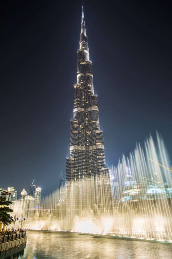 Burj Khalifa-Dubai-Wasserfontänen