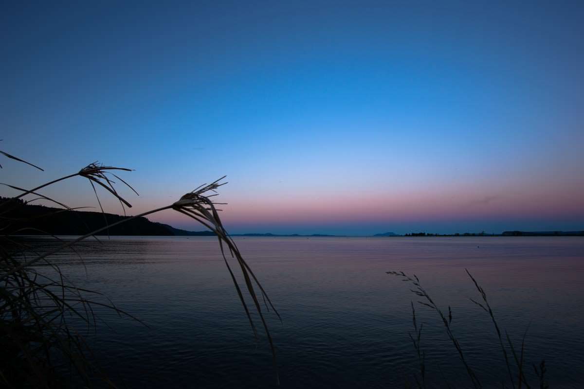 Sonnenuntergang am Lake Taupo in Neuseeland