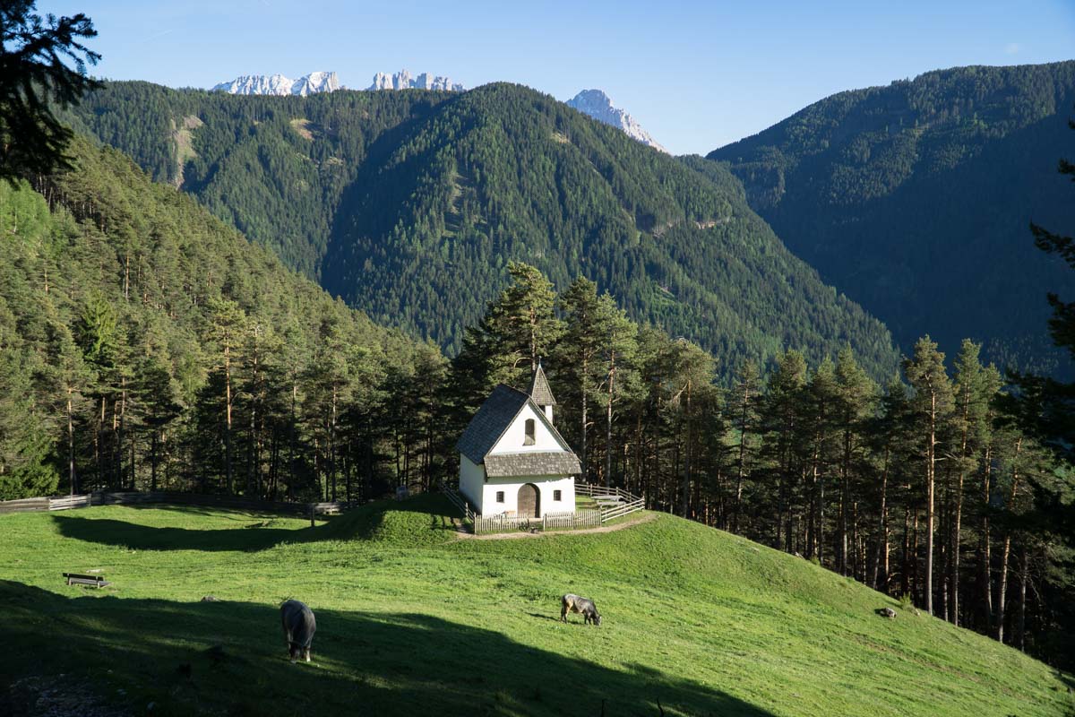 Kirche San Sebastiano in den Dolomiten