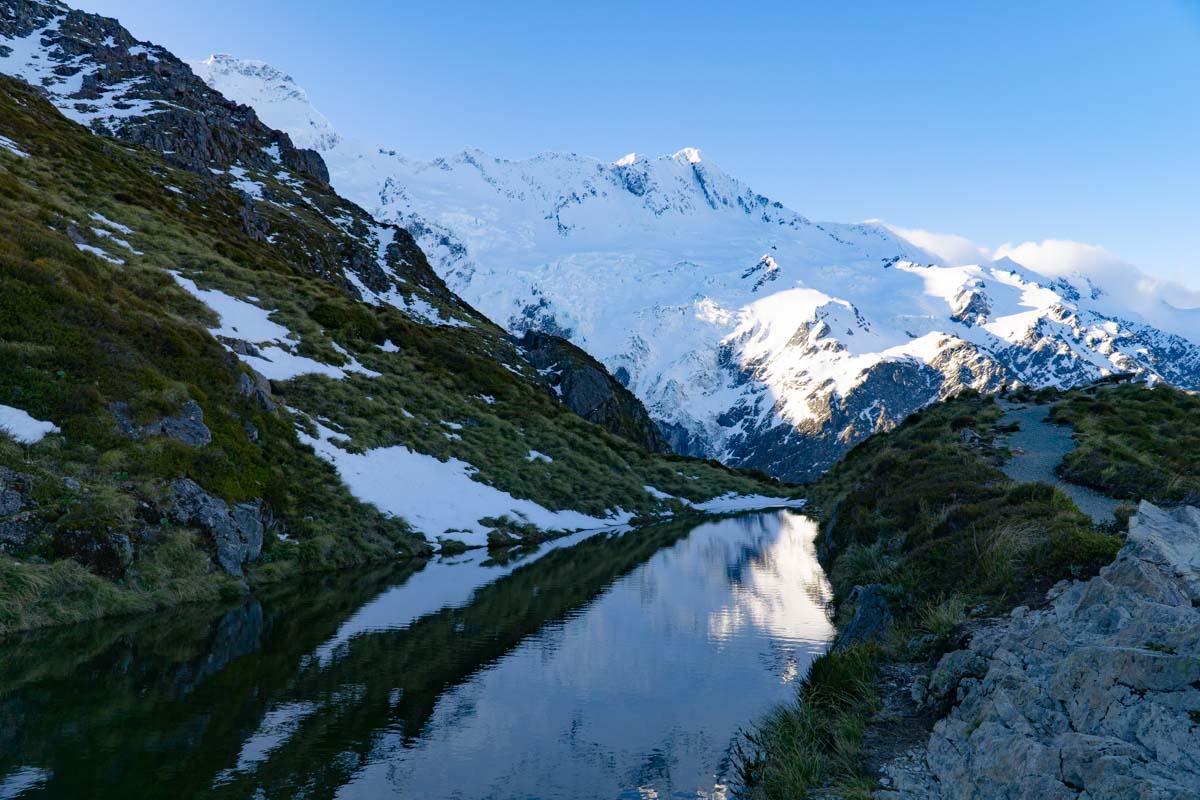 See am Sealy Tarns Track in Neuseeland