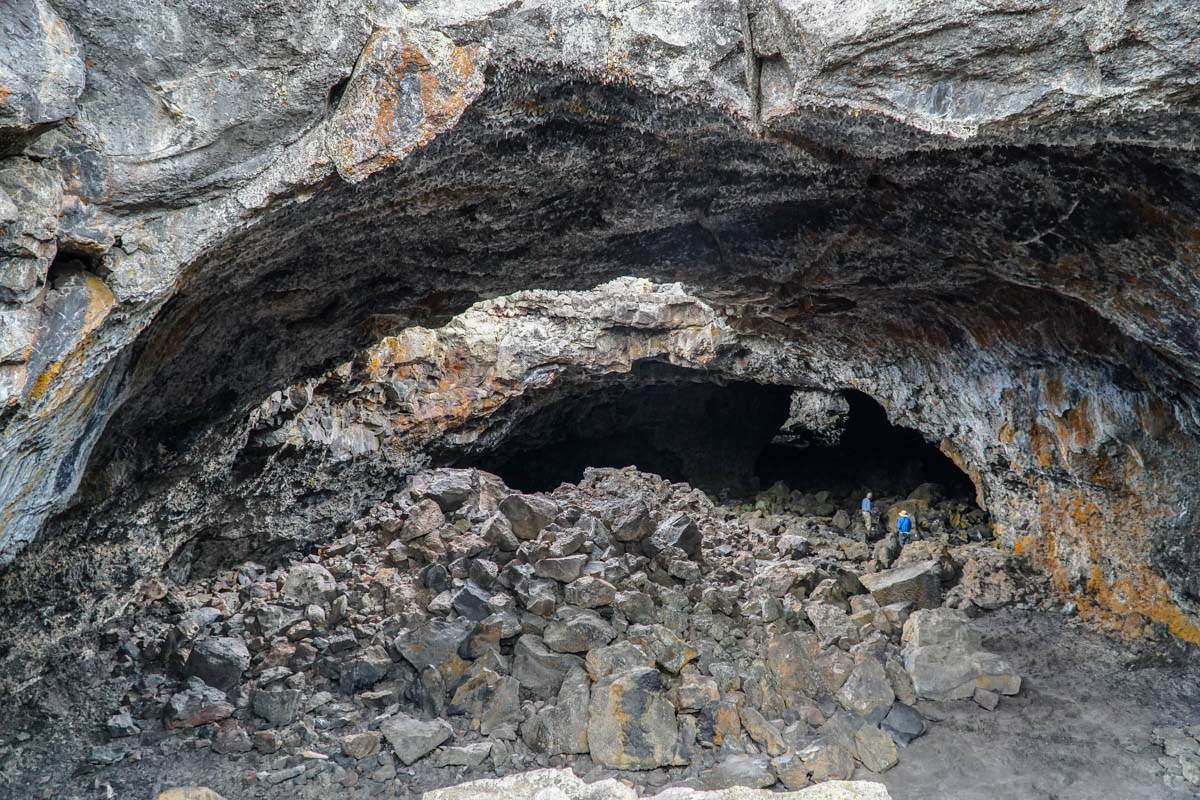 Indian Tunnel Höhle im Craters of the Moon National Monument and Preserve