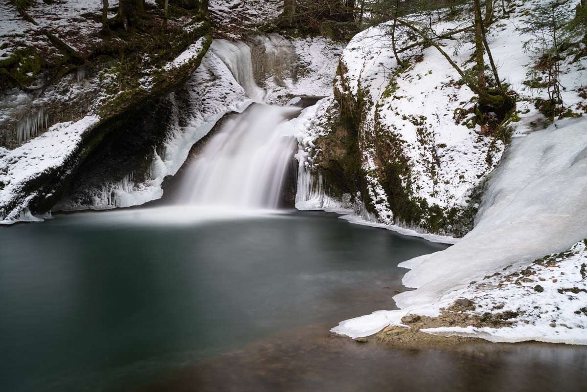 Wasserfall am Eissteg Wasserfall am Eissteg (Winter im Eistobel)