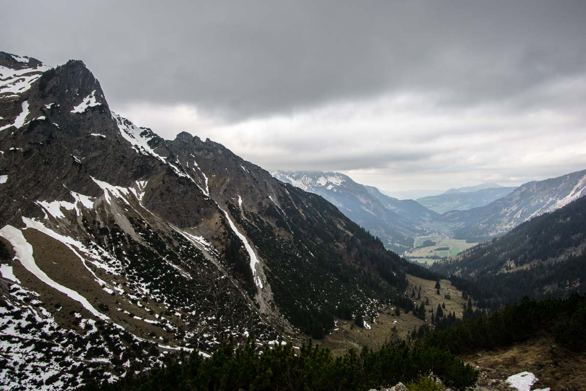 Blick ins Tal von Hinterstein vom Schrecksee