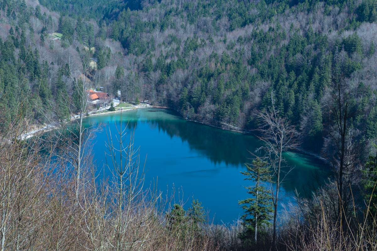 Von der Saloberalpe hat man einen tollen Blick auf den Alatsee