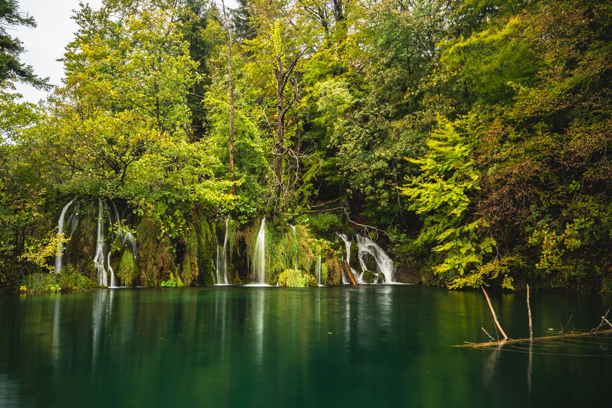 Wasserfälle an den Oberen Seen im Nationalpark Plitvicer Seen
