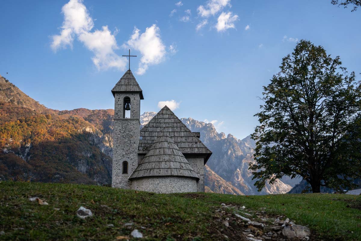 Kirche von Theth (Albanien)