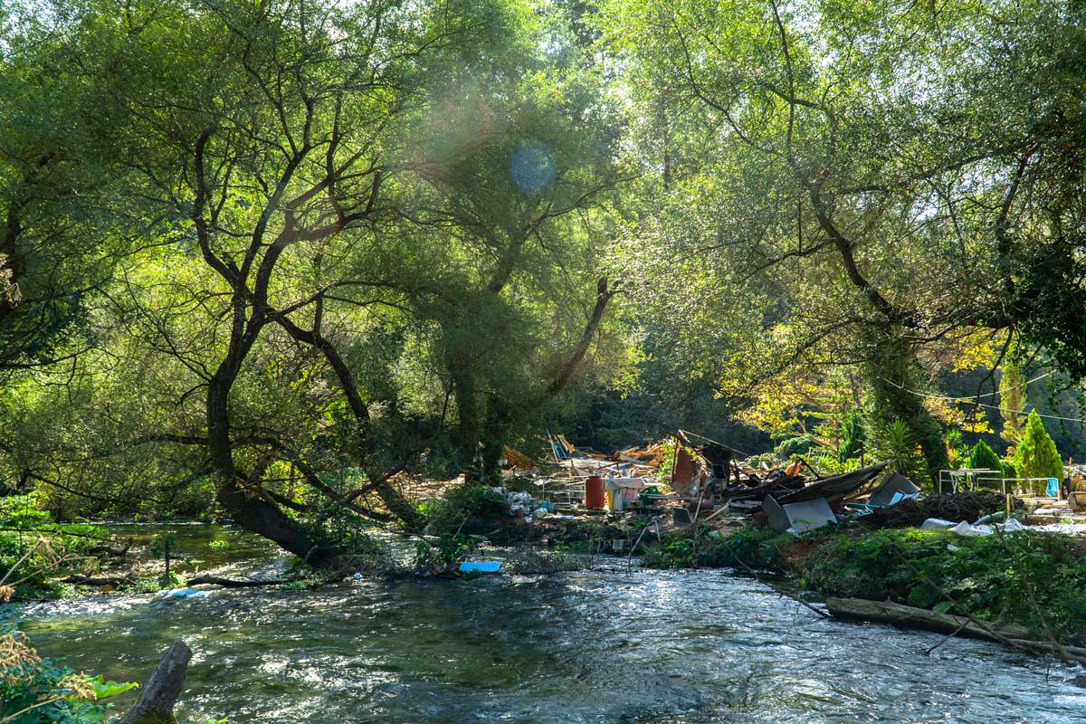 Illegales Gebäude wurde gesprengt (Syri i Kaltër, Albanien)