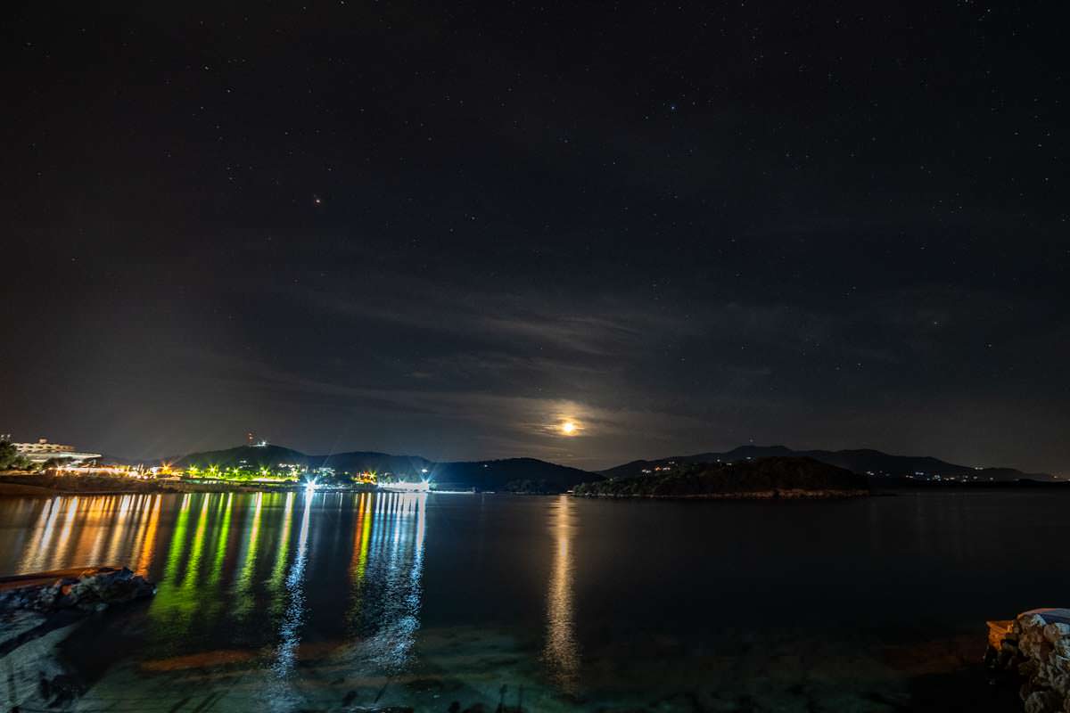 Ksamil bei Nacht