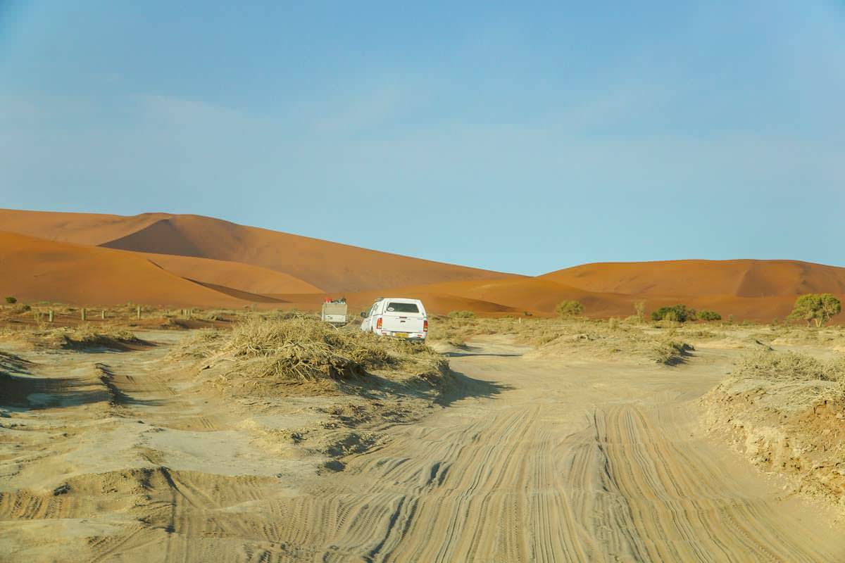 Sandpiste zum Deadvlei