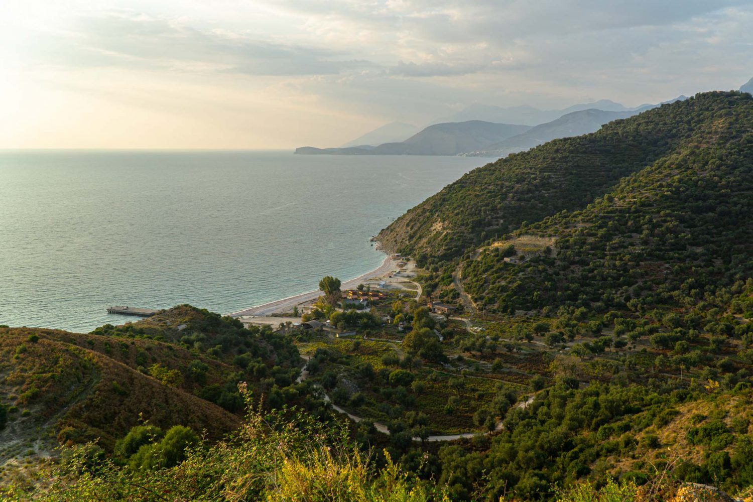 Bucht an der Albanischen Riviera (Urlaub in Albanien)