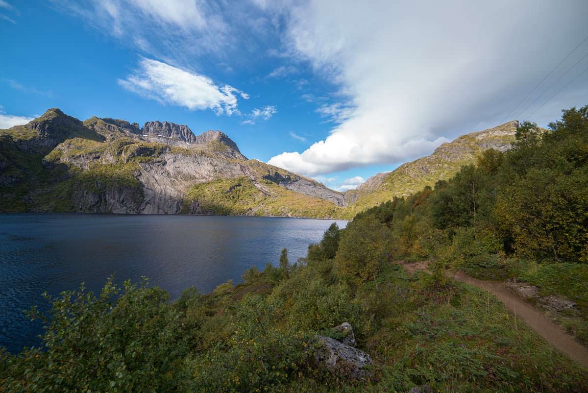 Der Stuvdalsvatnet auf dem Weg zur Munkebu Hut