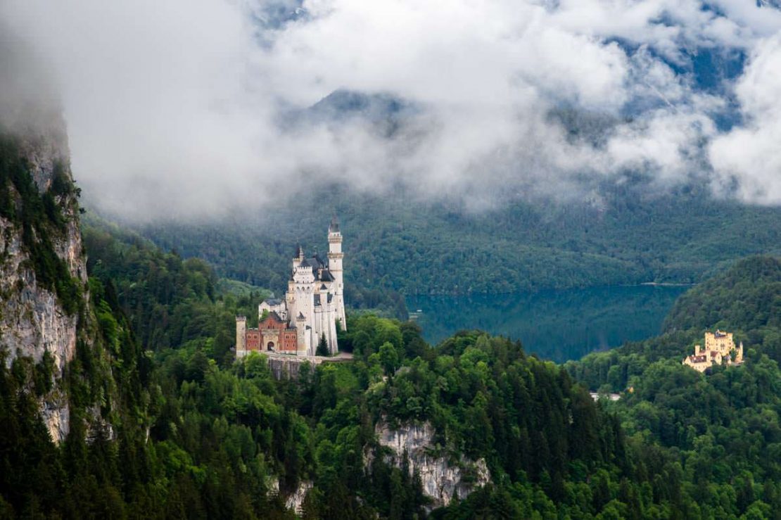 Von der Tegelbergbahn hat man einen fantastischen Blick auf Schloss Neuschwanstein und Schloss Hohenschwangau