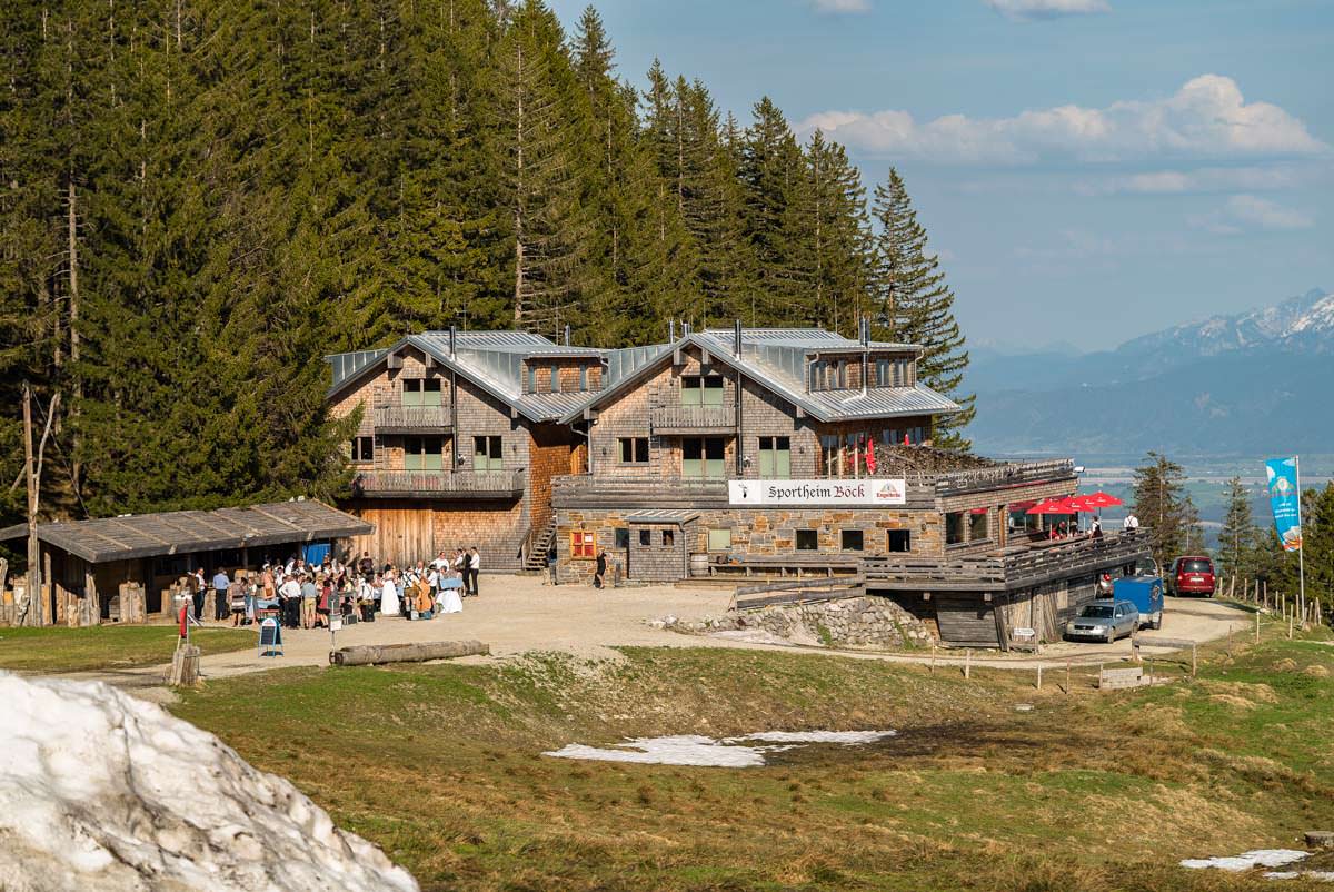 Das Sportheim Böck ist eine moderne Berglodge am Alpspitz