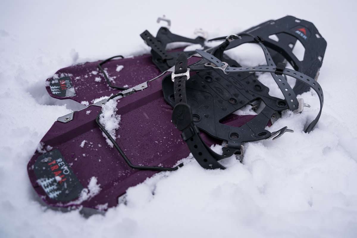 Schneeschuhwandern für Anfänger: Schneeschuhe MSR Revo Trail im Test