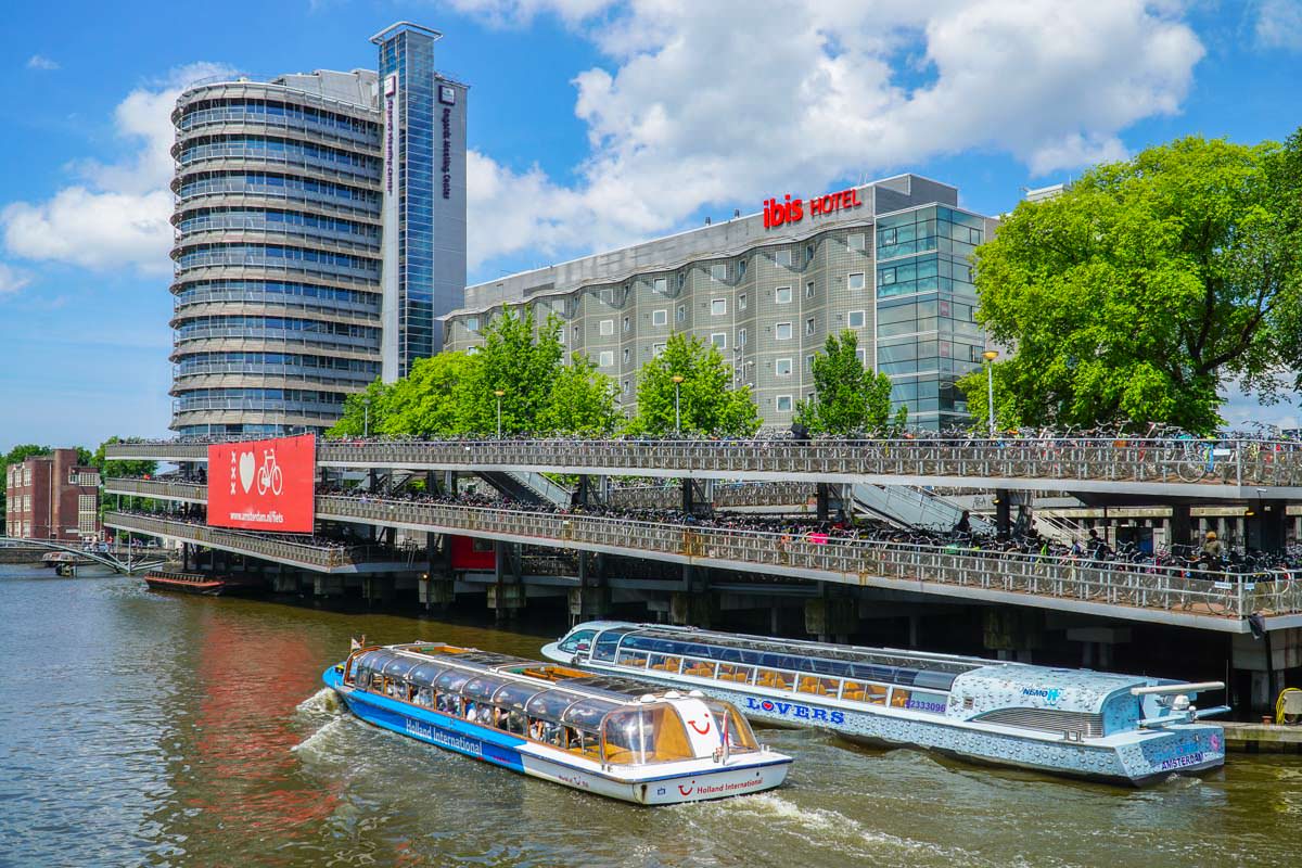 Fahrradparkhaus am Amsterdam Centraal