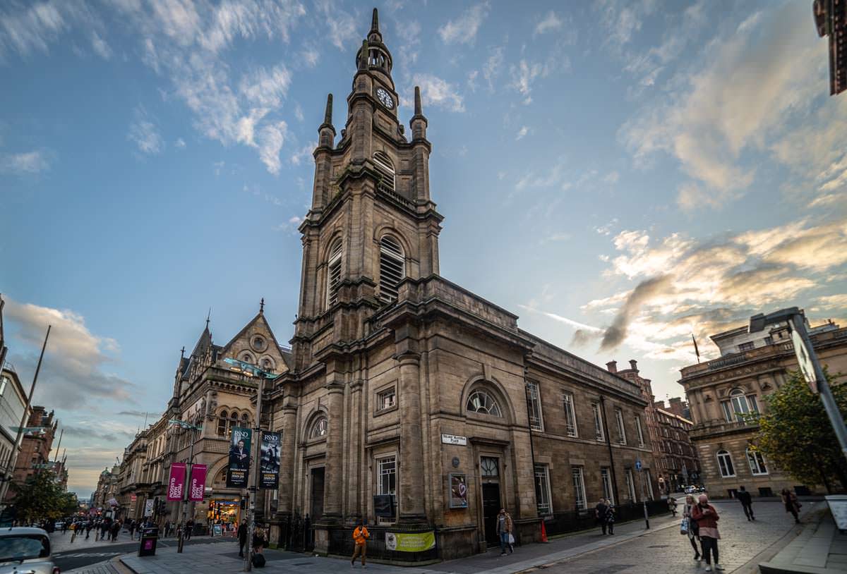 St. Georges Tron Church auf dem Nelson Mandela Place in Glasgow